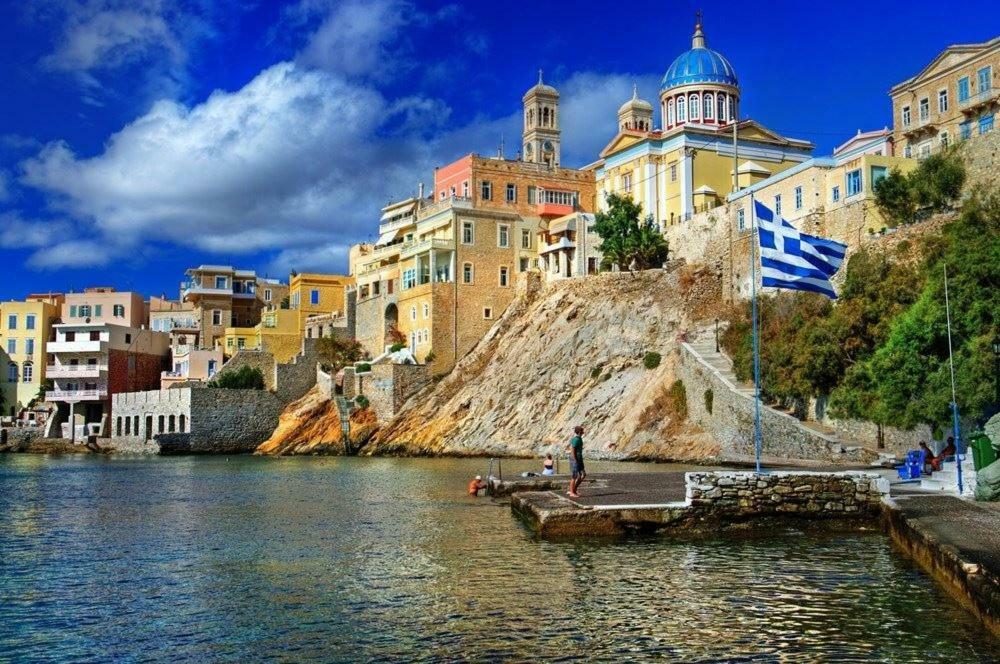 Traditional Medieval Stone House In "Ano Syros" Экстерьер фото