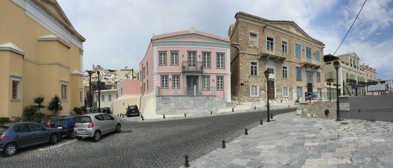 Traditional Medieval Stone House In "Ano Syros" Экстерьер фото